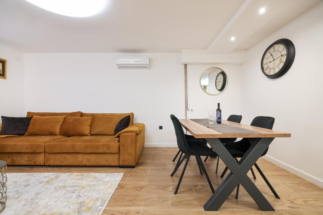 Oscar & Leo Apartments Zára Kültér fotó