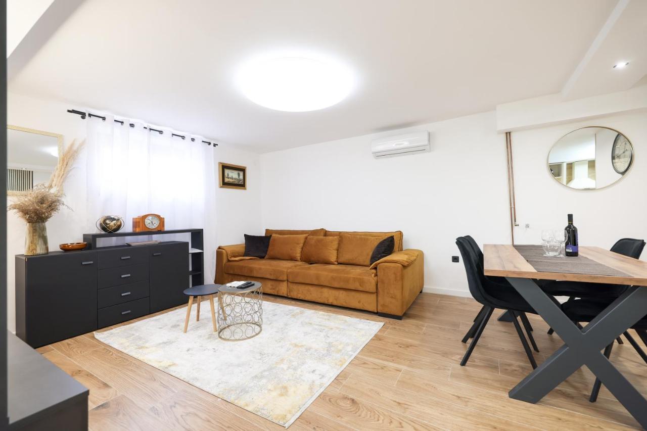 Oscar & Leo Apartments Zára Kültér fotó