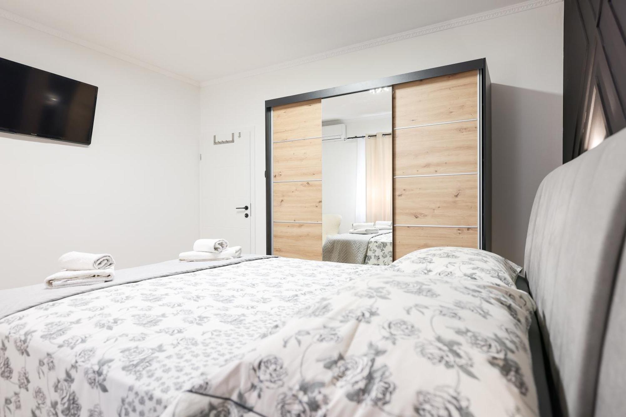 Oscar & Leo Apartments Zára Kültér fotó